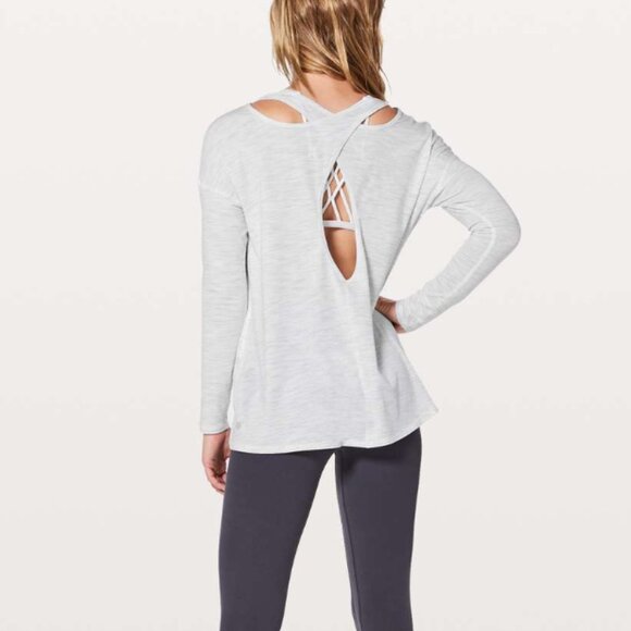 NWT Lululemon Back Into It Long Sleeve in Space Dye Ice Grey Alpine White, Sz 4 - Picture 3 of 8